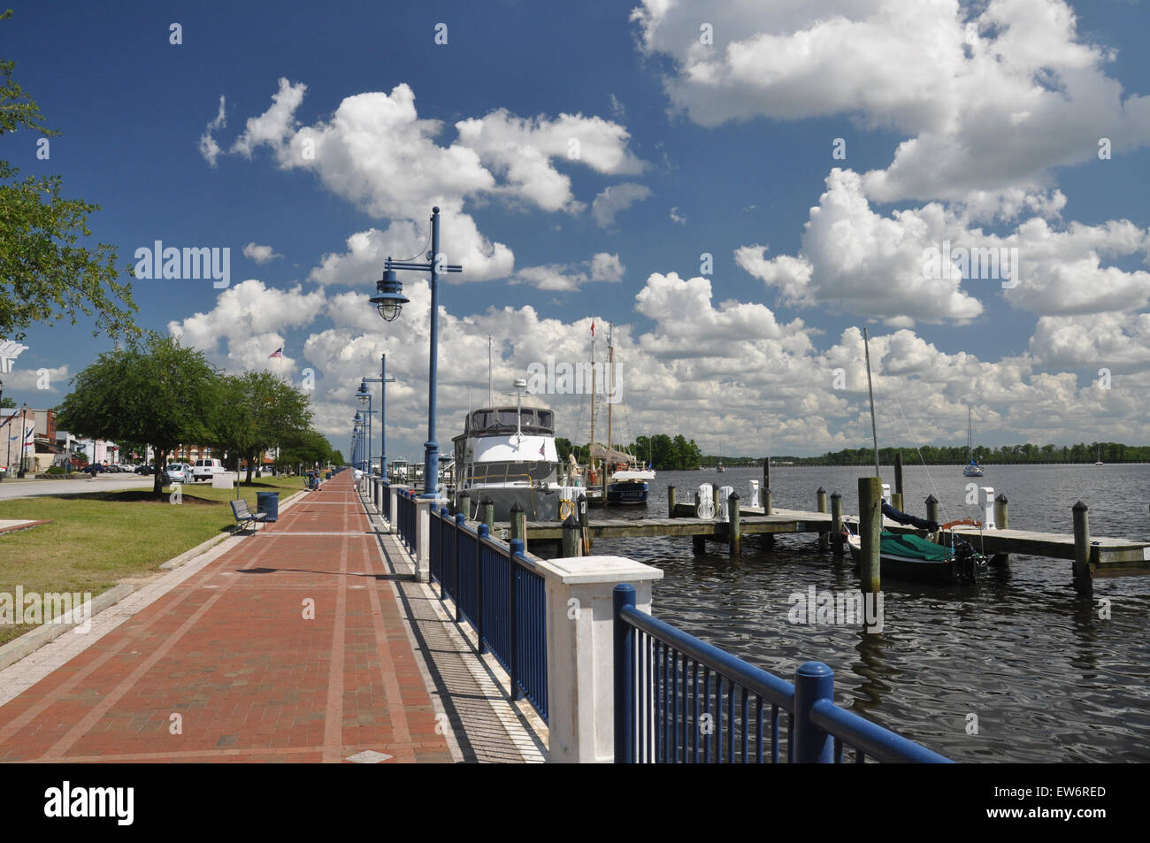 The Washington NC Waterfront Marina Stock Photo Alamy