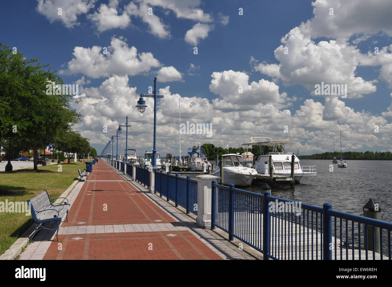 The Washington NC Waterfront Marina Stock Photo Alamy