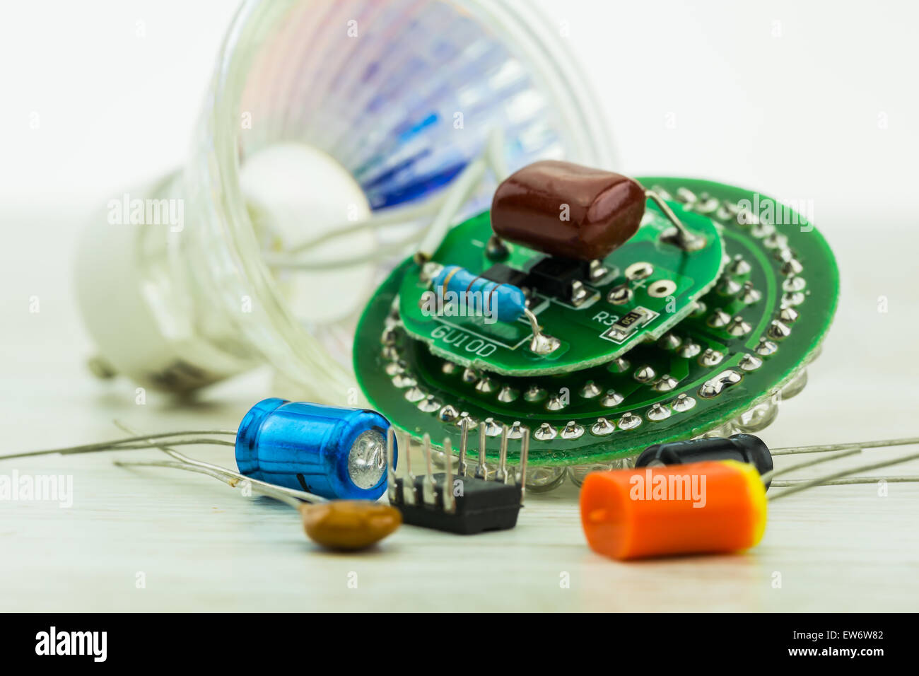 Bulb Circuit Battery Hi-res Stock Photography And Images