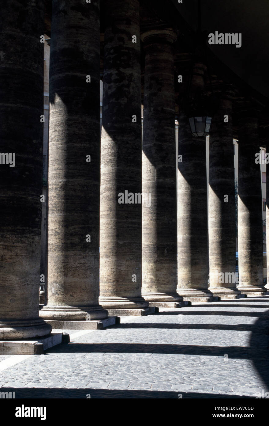 Roman pillars hires stock photography and images Alamy