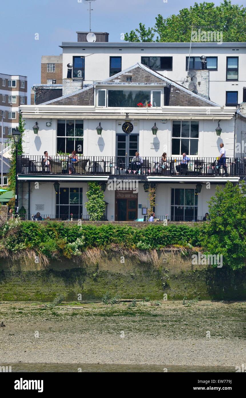The Old Ship pub, Upper Mall, Hammersmith, London, England, W6 Stock