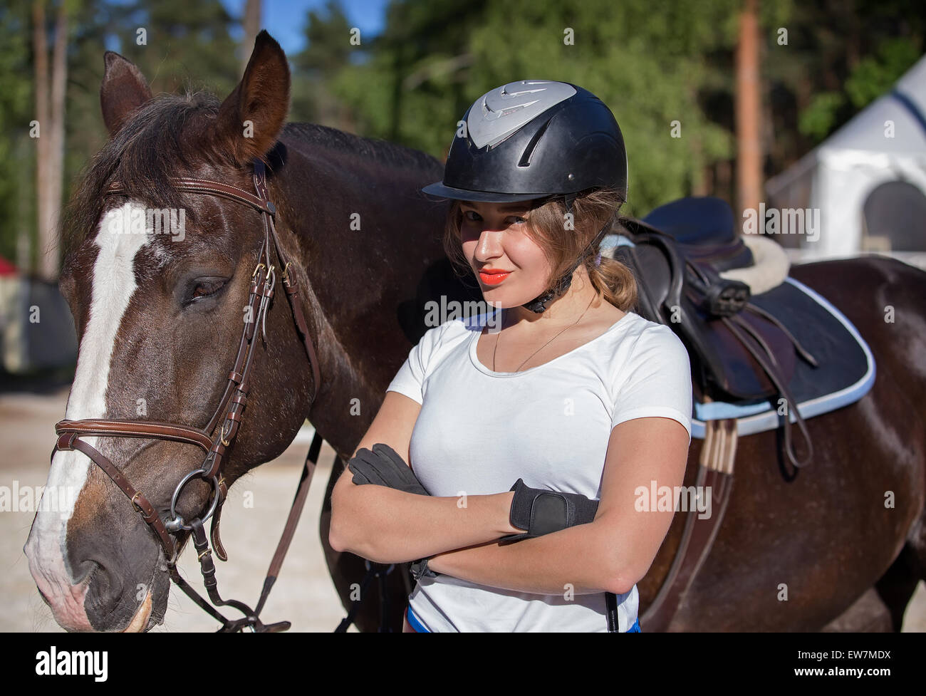 Horse rider with helmet hires stock photography and images Alamy
