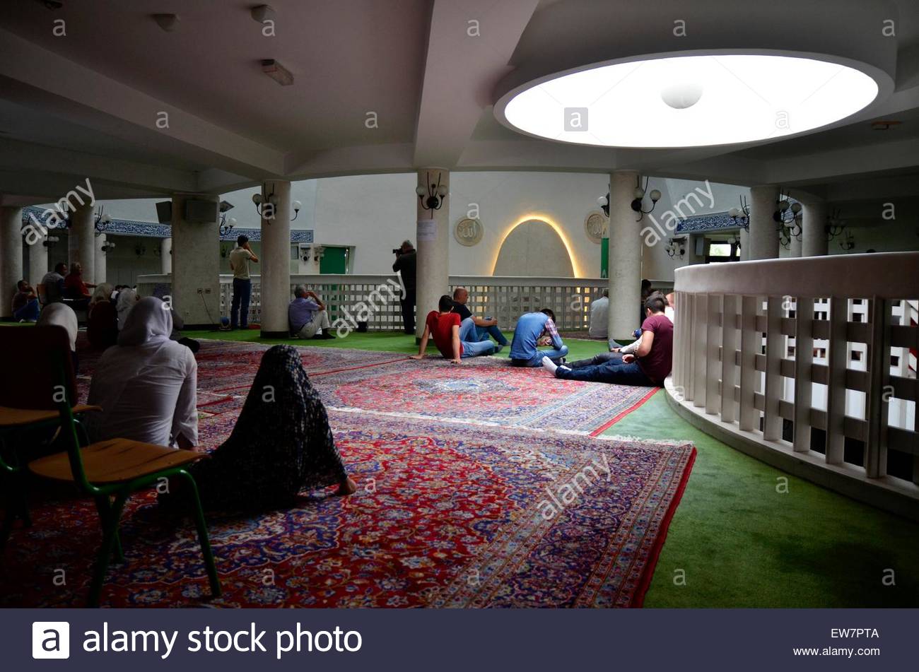 Ramzan Prayer Stock Photos & Ramzan Prayer Stock Images 
