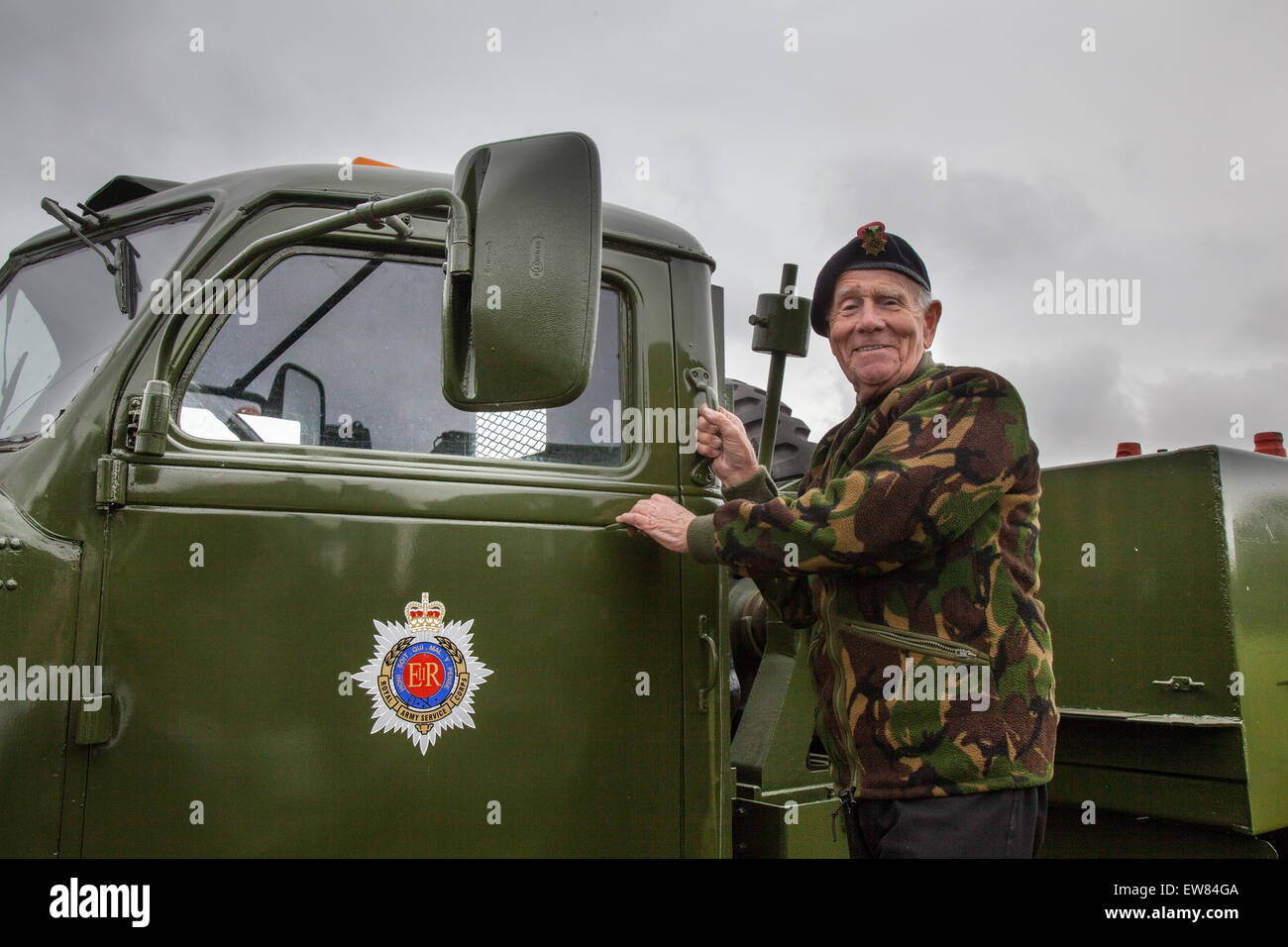 WW2 and post-war vehicles with Kevin Riley here exhibiting his M19 heavy Tank Transporter (G159) and the star exhibiting his FH70 1970s towed howitzer from his personal collection.  The West Lancs Military Vehicle Trust has again organised the military vehicle contribution to the display which is again expected to be a great success with up to 85 vehicles turning up for the weekend. Stock Photo