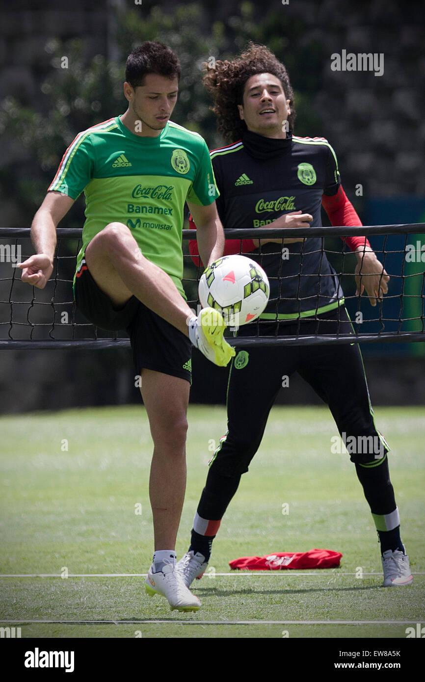Mexico City, Mexico. 19th June, 2015. Mexico's national football team players Javier Hernandez (L) and goalkeeper Guillermo Ochoa take part in a training session prior to the 2015 CONCACAF Gold Cup, in Mexico City, capital of Mexico, on June 19, 2015. The 2015 Gold Cup will be held in the United States and Canada on July 7-26, 2015. Credit:  Alejandro Ayala/Xinhua/Alamy Live News Stock Photo