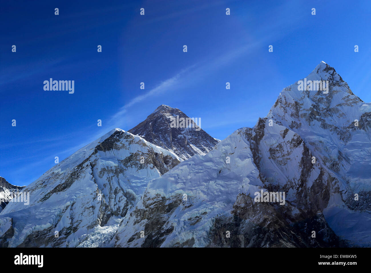 Summit mount everest hi-res stock photography and images - Alamy