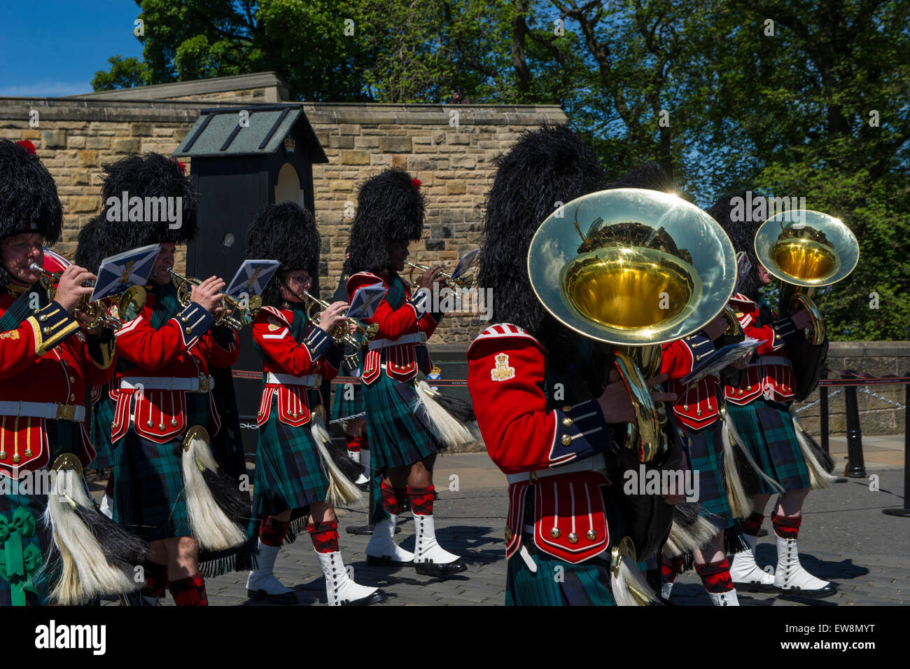 Scottish guard regiment edinburgh scotland hires stock photography and images Alamy