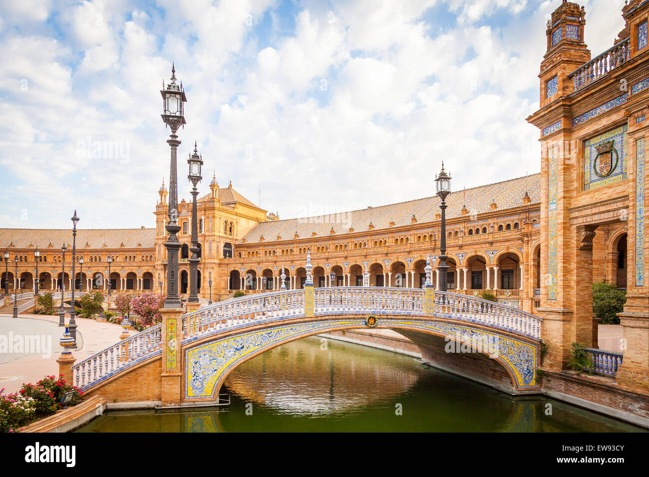Renaissance revival style spanish architecture hi-res stock photography ...