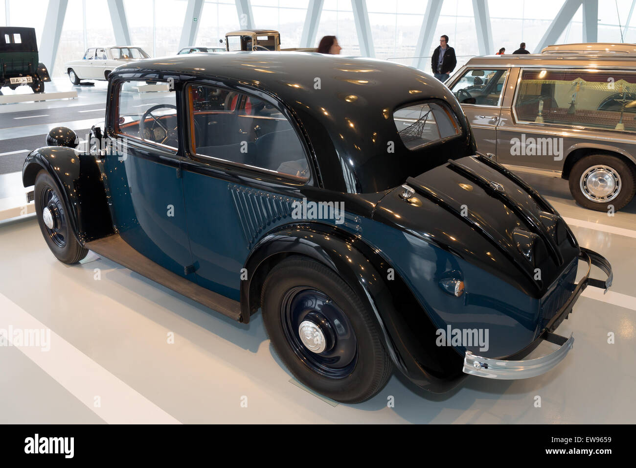 130 motor hi-res stock photography and images - Alamy