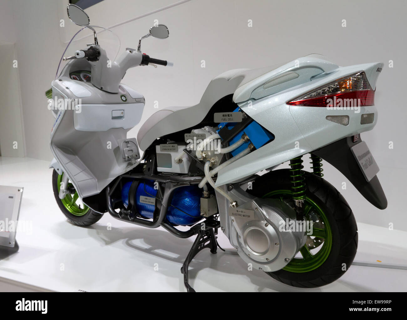 Suzuki Burgman Fuel Cell cutaway model 2011 Tokyo Motor Show Stock Photo