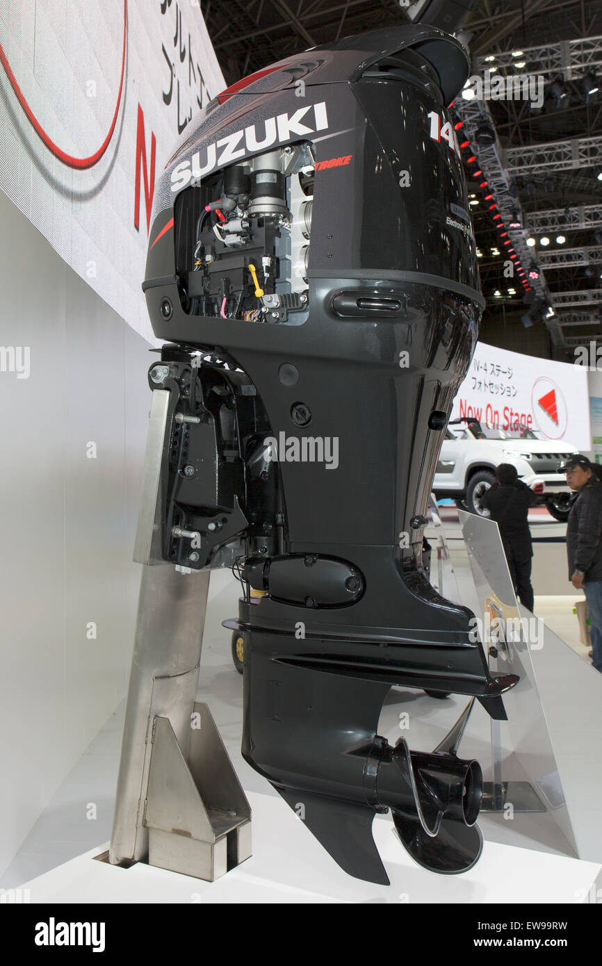 Suzuki DF140A outboard motor rear-left 2013 Tokyo Motor Show Stock Photo