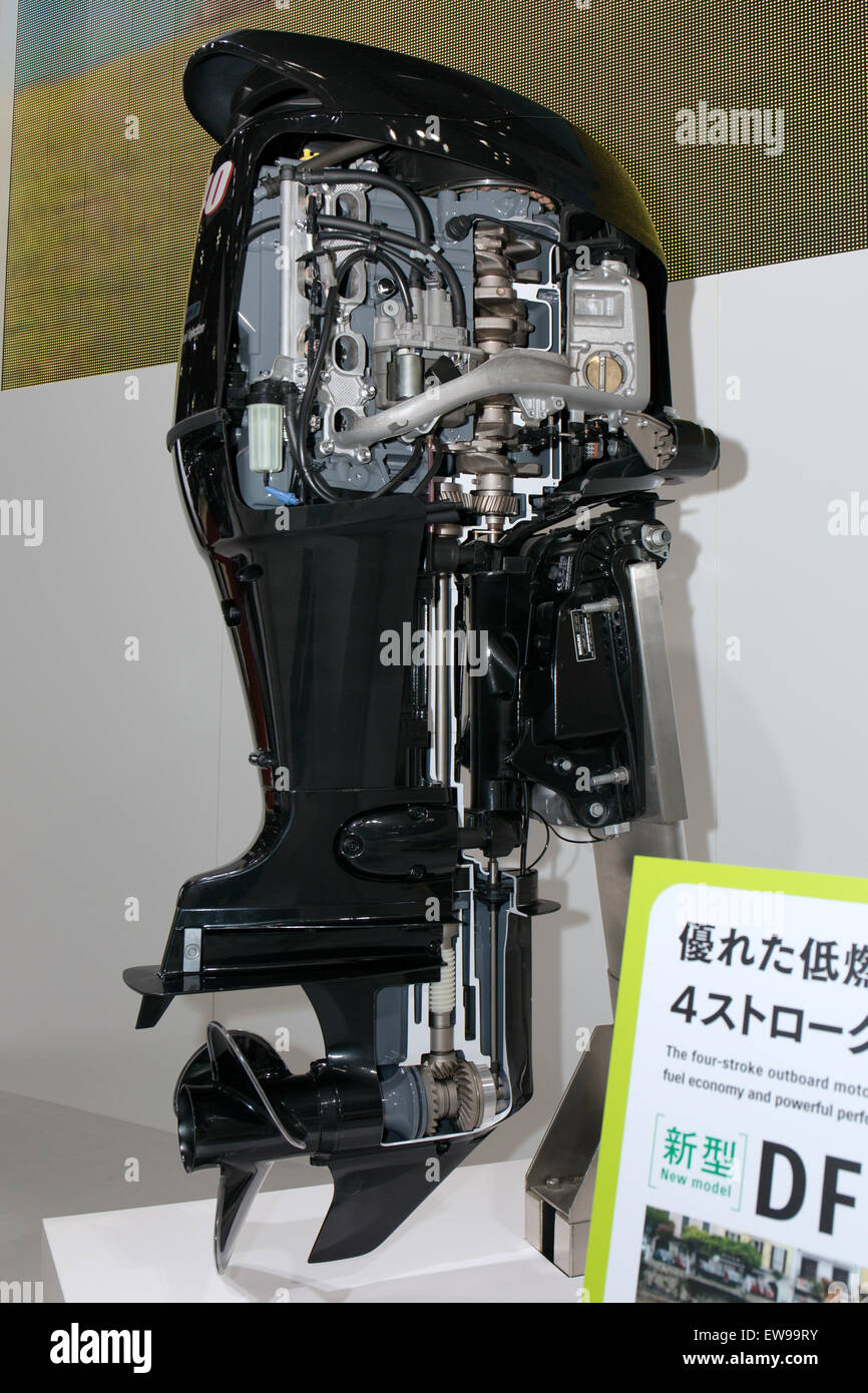 Suzuki DF140A outboard motor rear-right 2013 Tokyo Motor Show Stock Photo