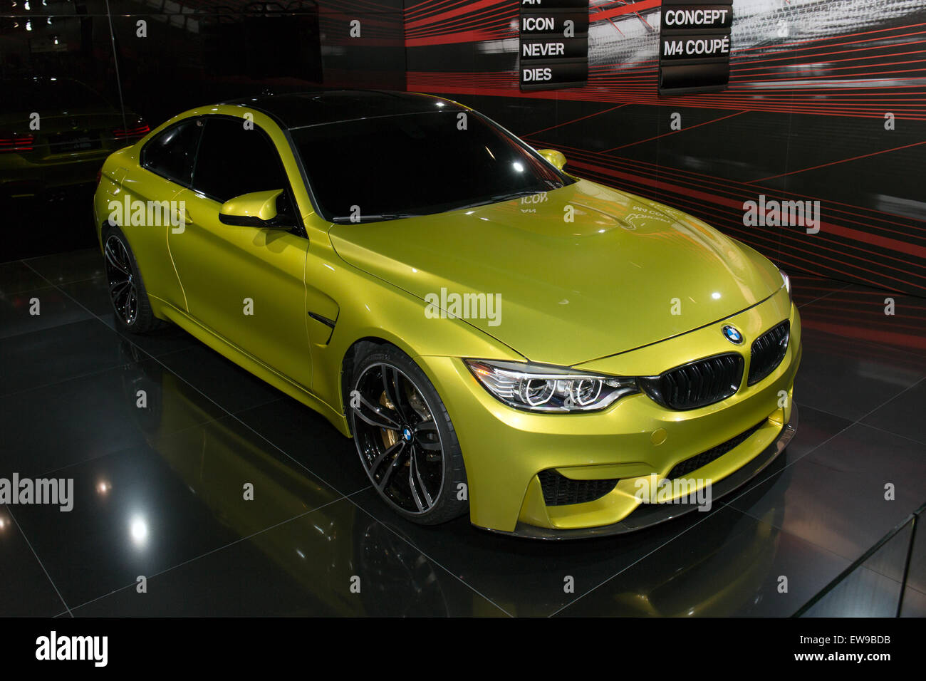 BMW Concept M4 Coupe front-right 2013 Tokyo Motor Show Stock Photo