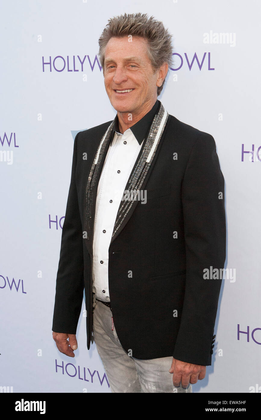 Ross Valory High Resolution Stock Photography and Images - Alamy