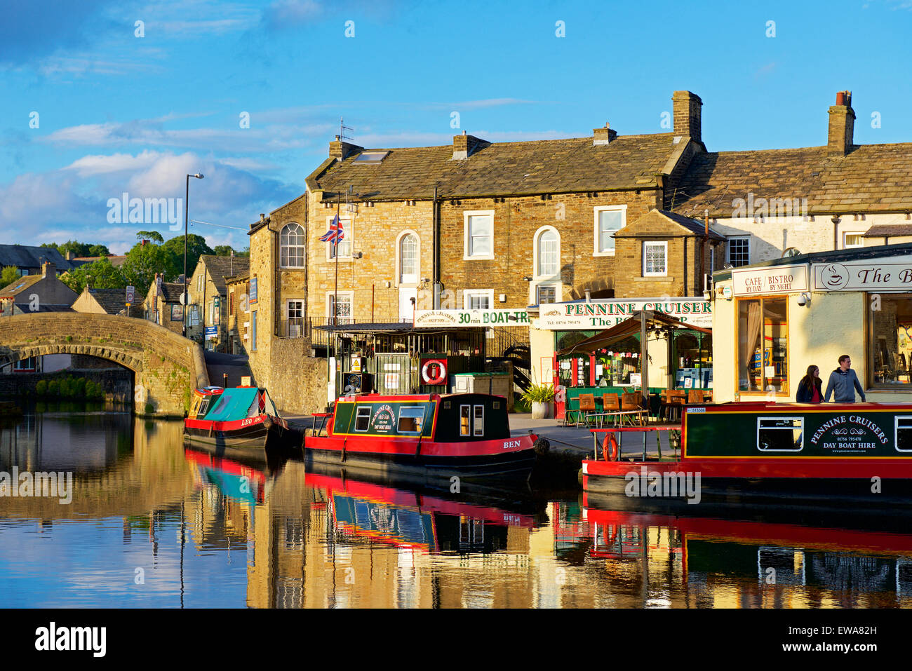 Skipton Town Hi Res Stock Photography And Images Alamy