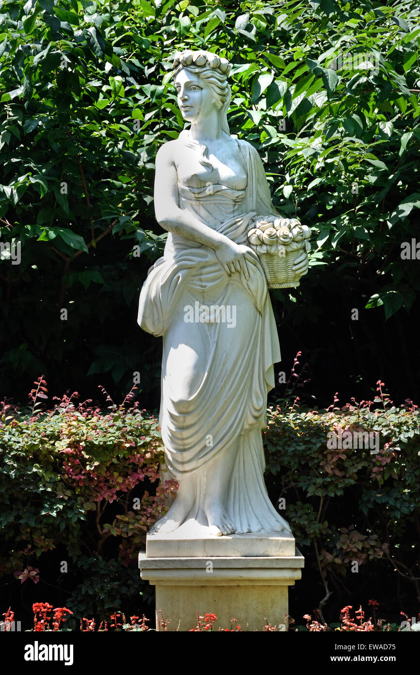 statue Fuxing Park  French Concession, Luwan District in Shanghai, China Stock Photo