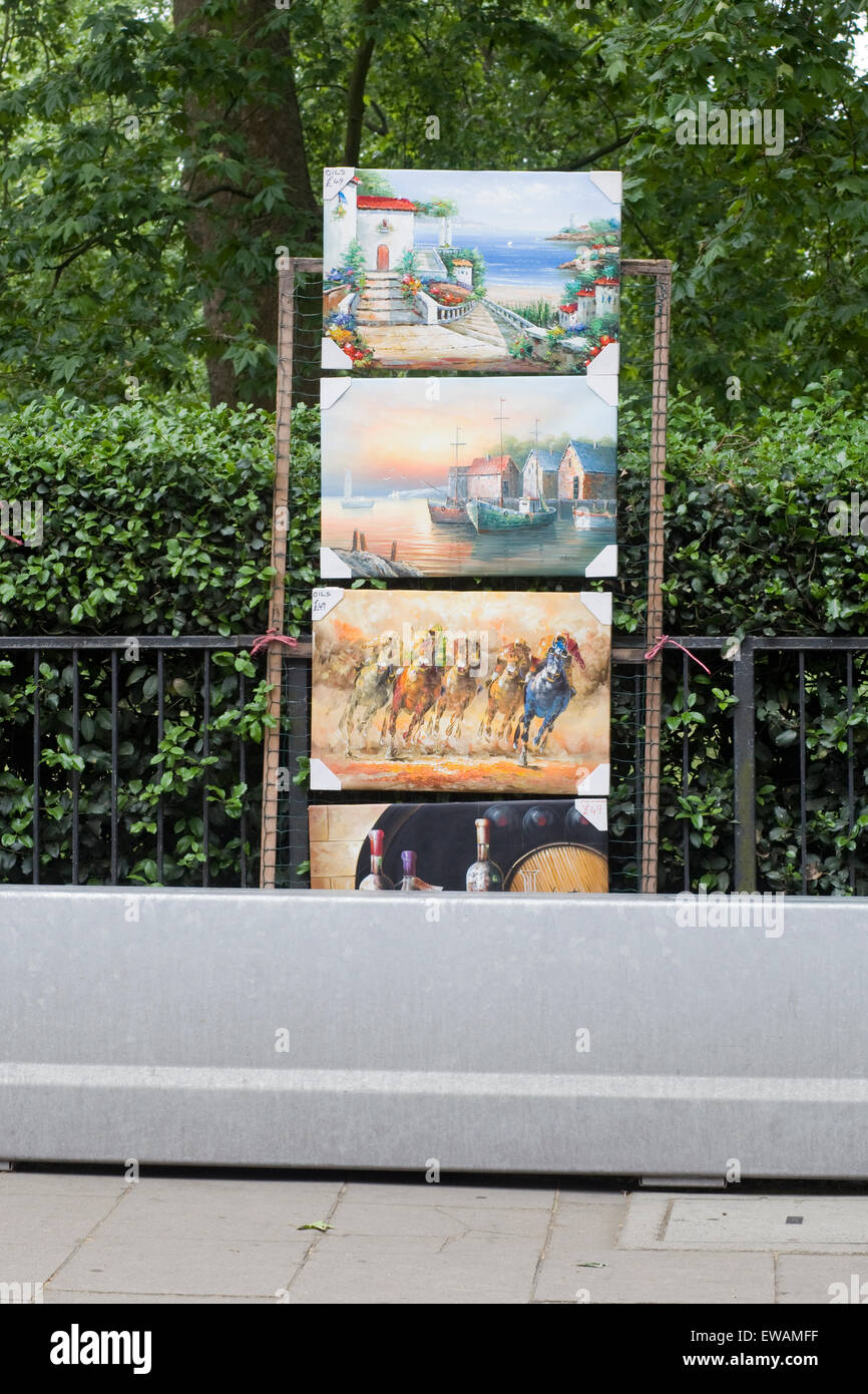 Paintings and Prints on sale in London's Hyde Park Stock Photo Alamy