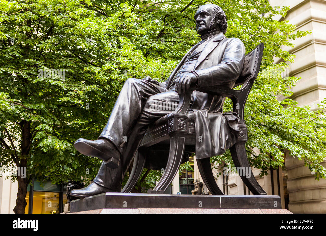 Bronze statue of American-British entrepeneur George Peabody in the City of London. Stock Photo