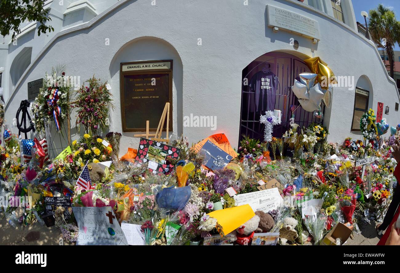 Mourners pay tribute outside Emanuel African Methodist Episcopal Church in Charleston, SC. Stock Photo