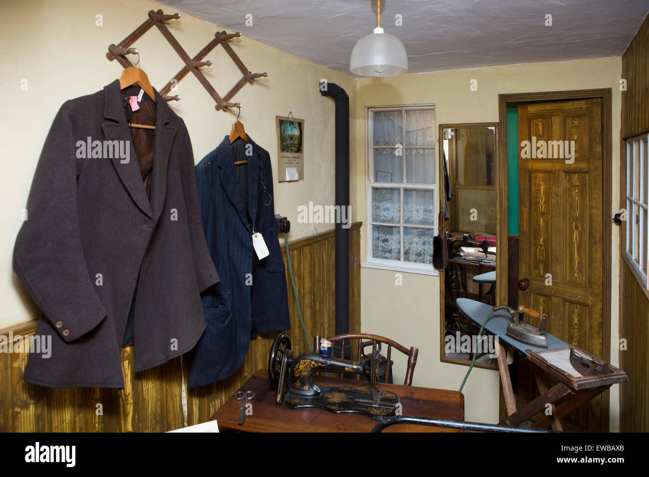 Ireland, Co Wexford, Johnstown Castle, Irish Agricultural Museum, tailor’s shop Stock Photo