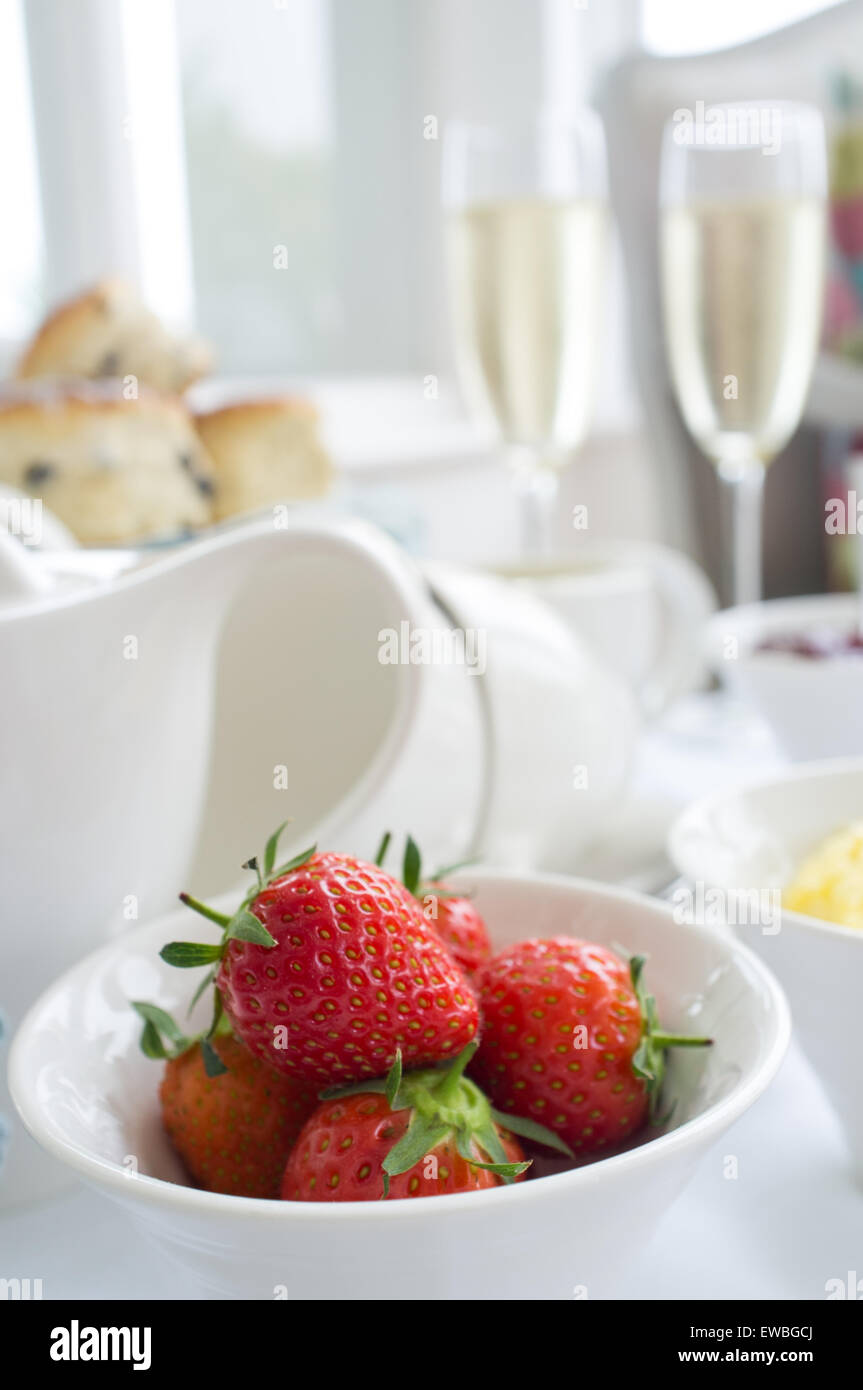 Wimbledon strawberries and cream hires stock photography and images