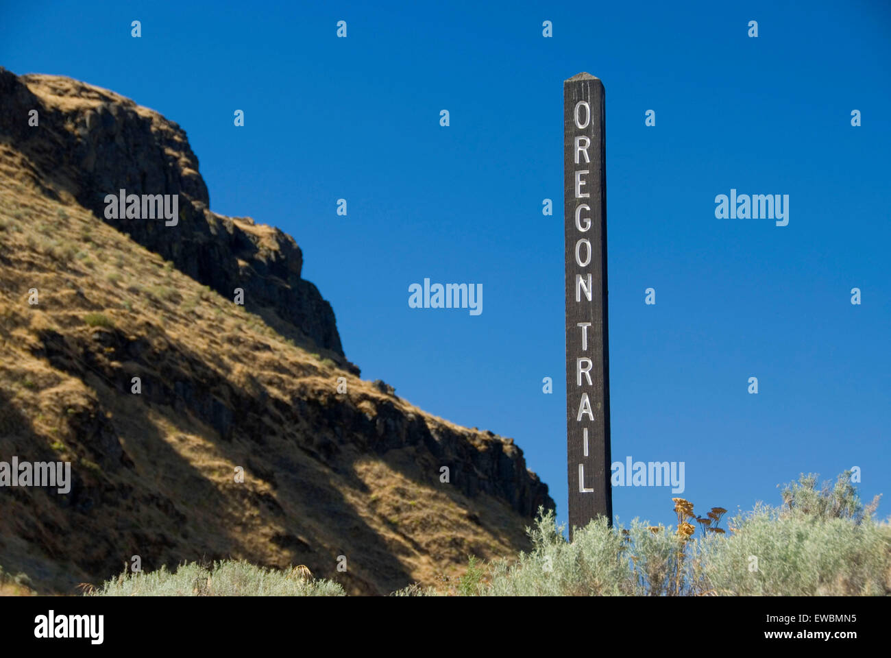 Oregon Trail sign, Sherman County, Oregon Stock Photo Alamy