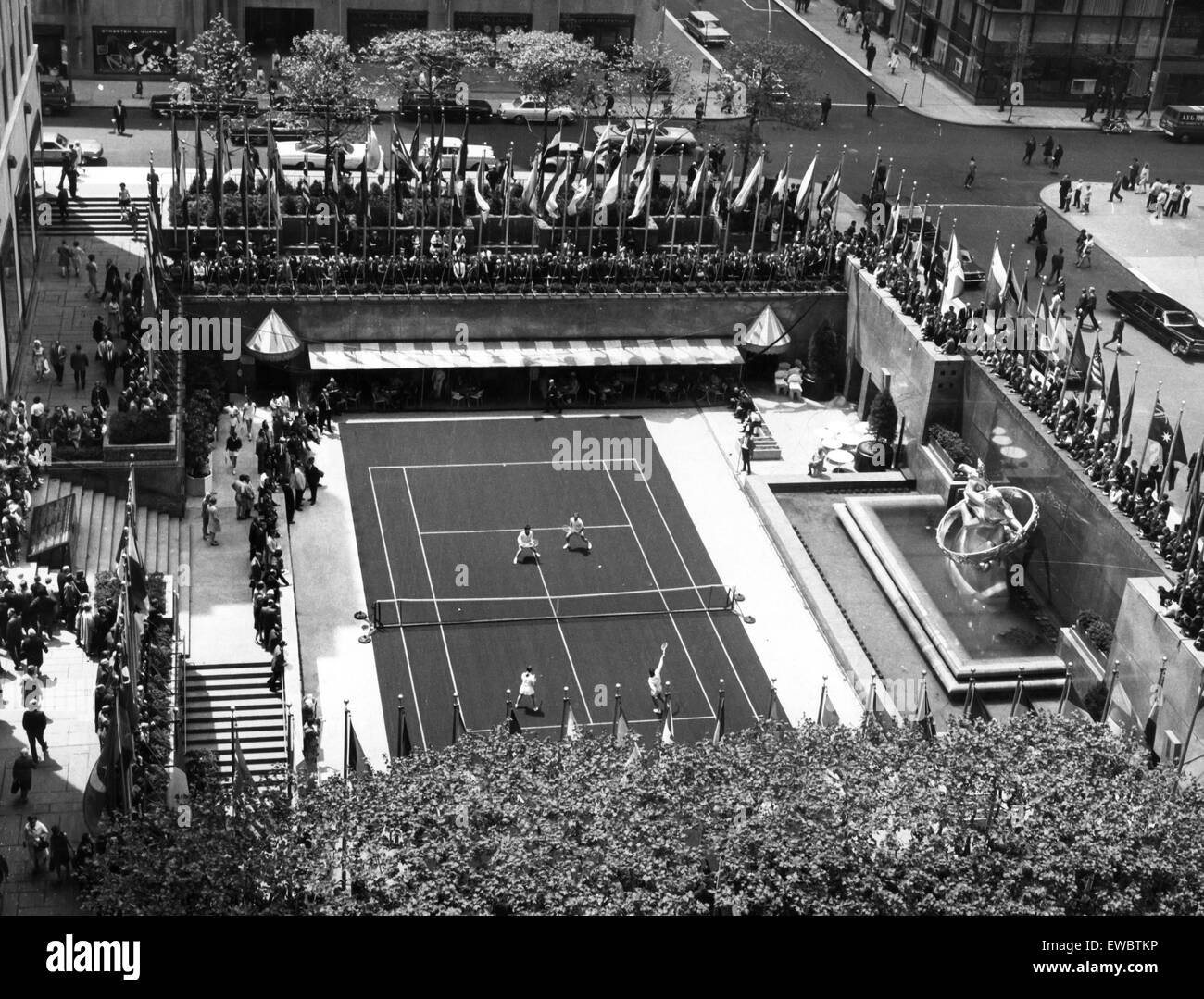 tennis game in  rockefeller center,new york,1968 Stock Photo