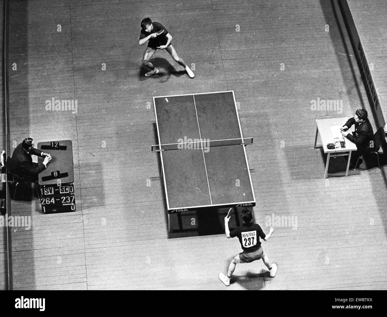 Sixties table tennis hires stock photography and images Alamy