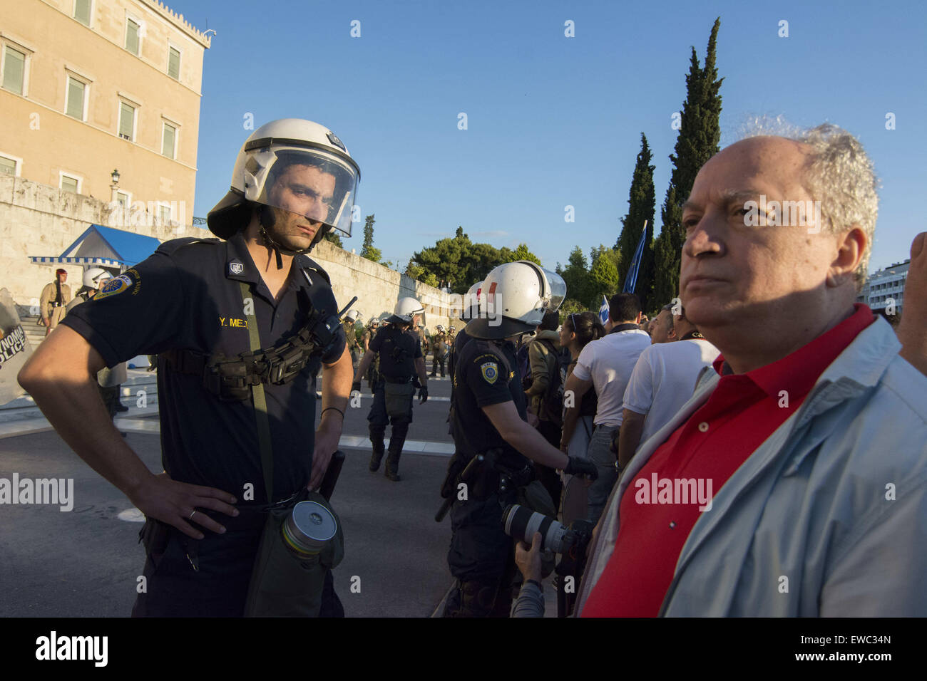 Athes Gui Riot Athens, Greece. 22nd June, 2015. Protesters scuffle with riot police as ...