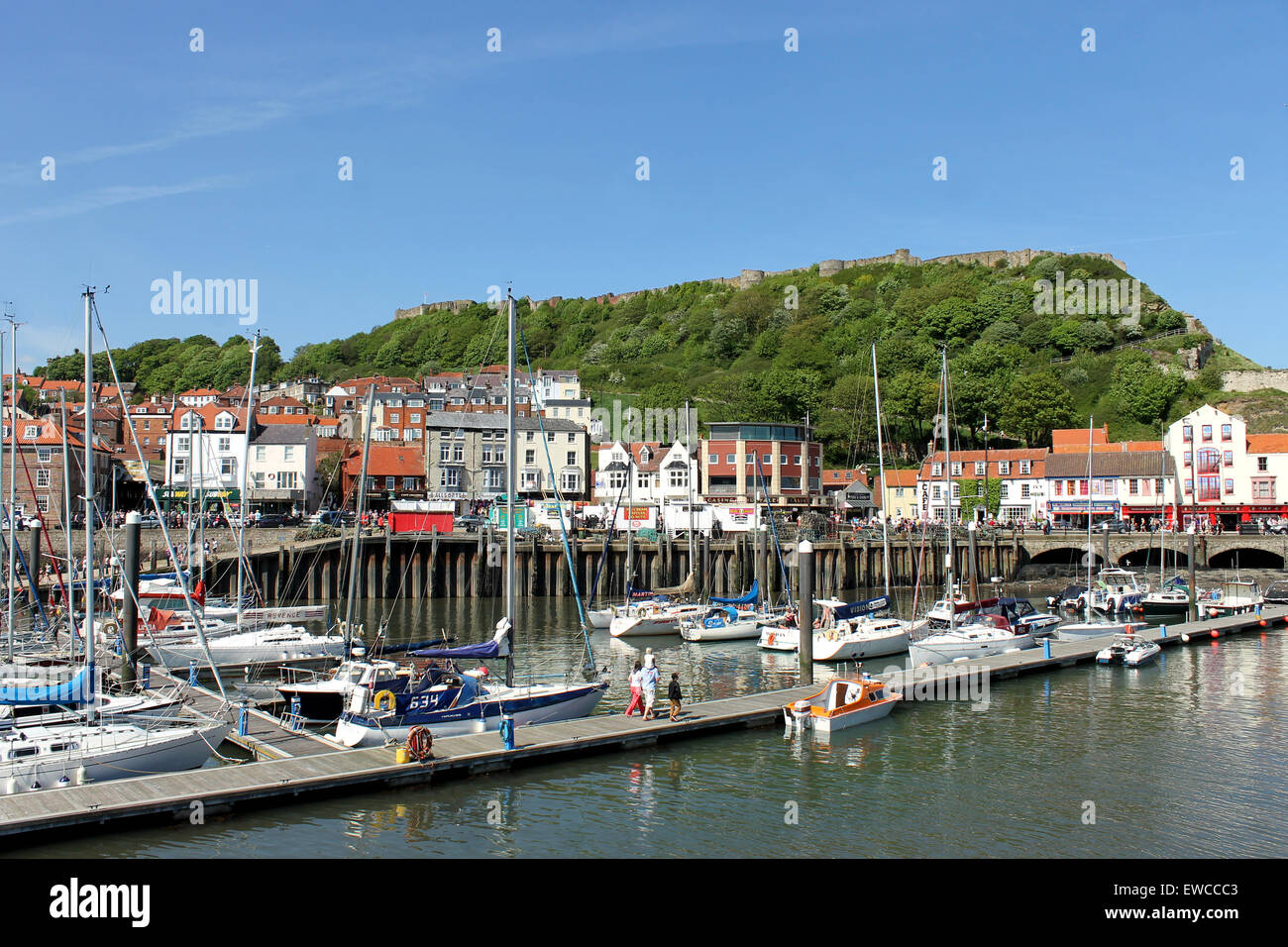 SCARBOROUGH, NORTH YORKSHIRE, ENGLAND - 19th May 2014: Scarborough town and harbor seaside resort on the 19th of May 2014. This Stock Photo