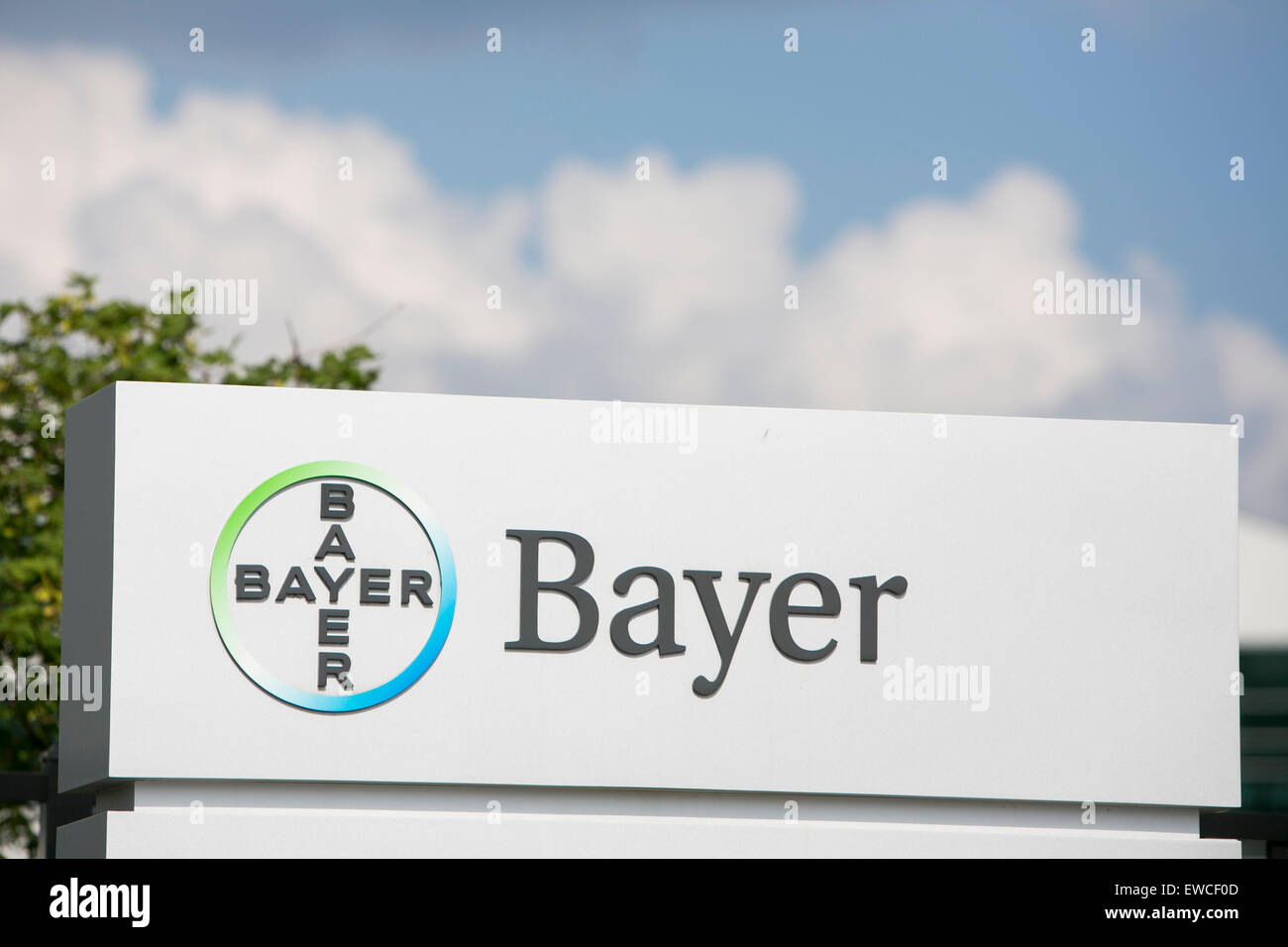 Bayer Logo High Resolution Stock Photography and Images Alamy