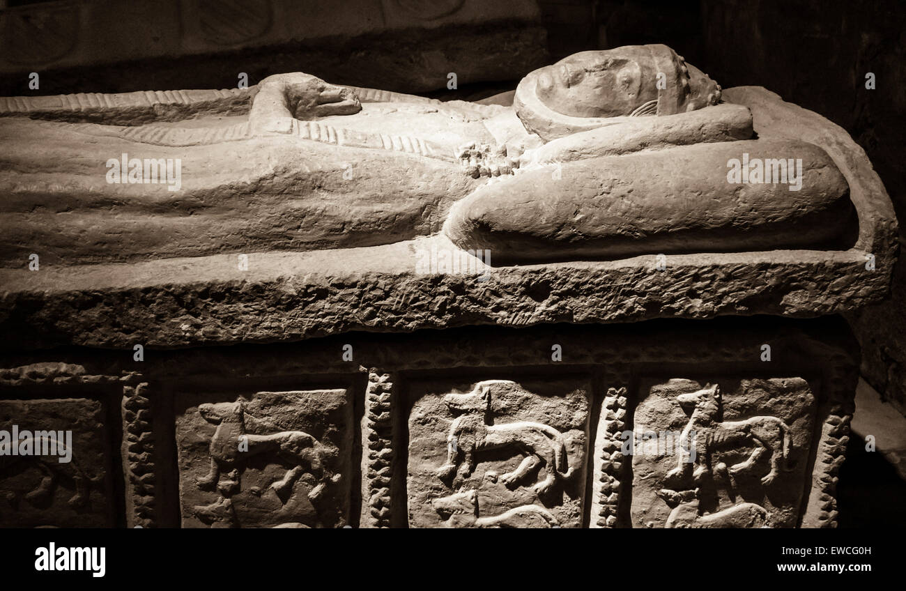 Monasterio de santa maria la real hi-res stock photography and images ...