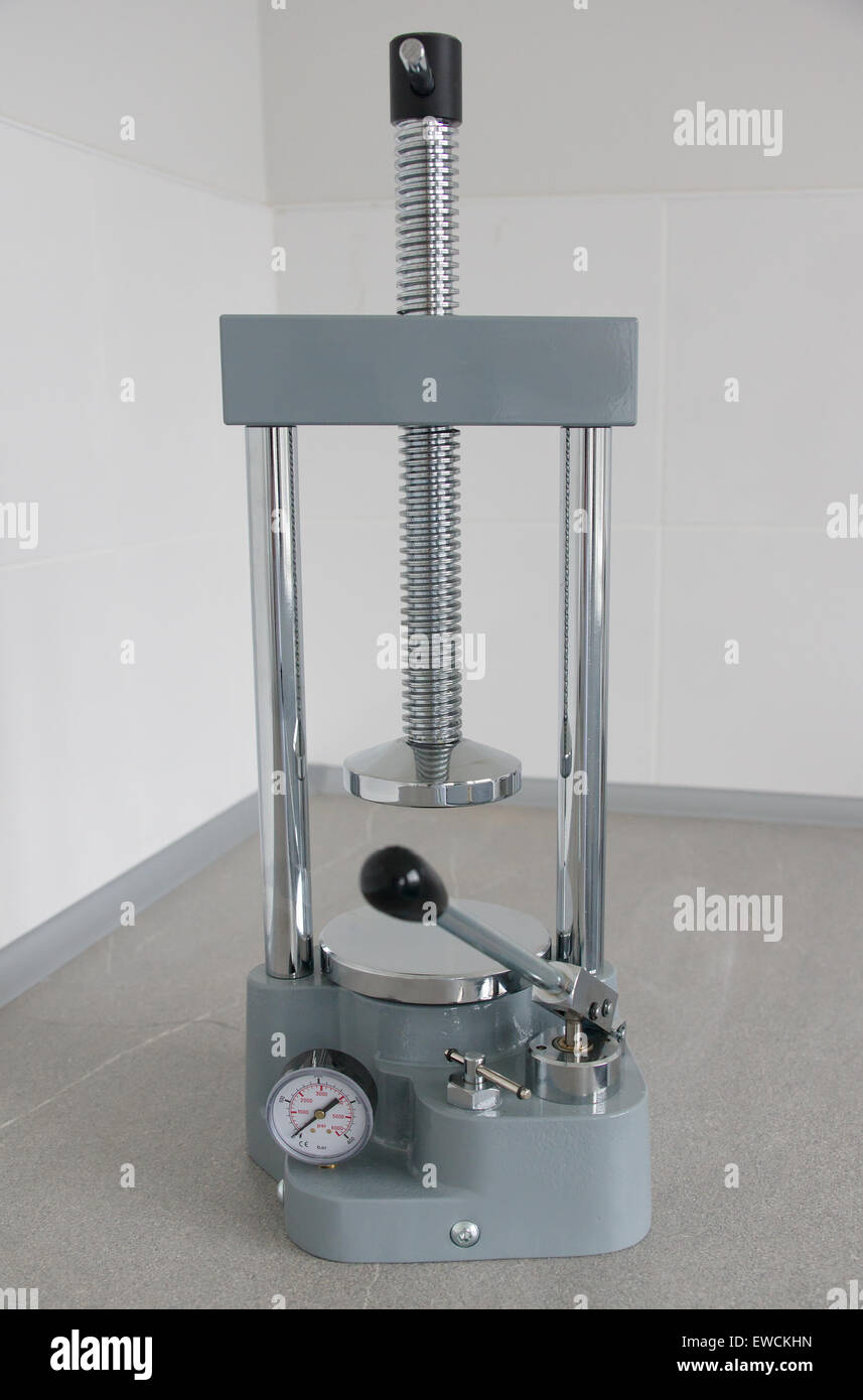 hydraulic press used in the dental laboratory for packing plastic and other Stock Photo Alamy