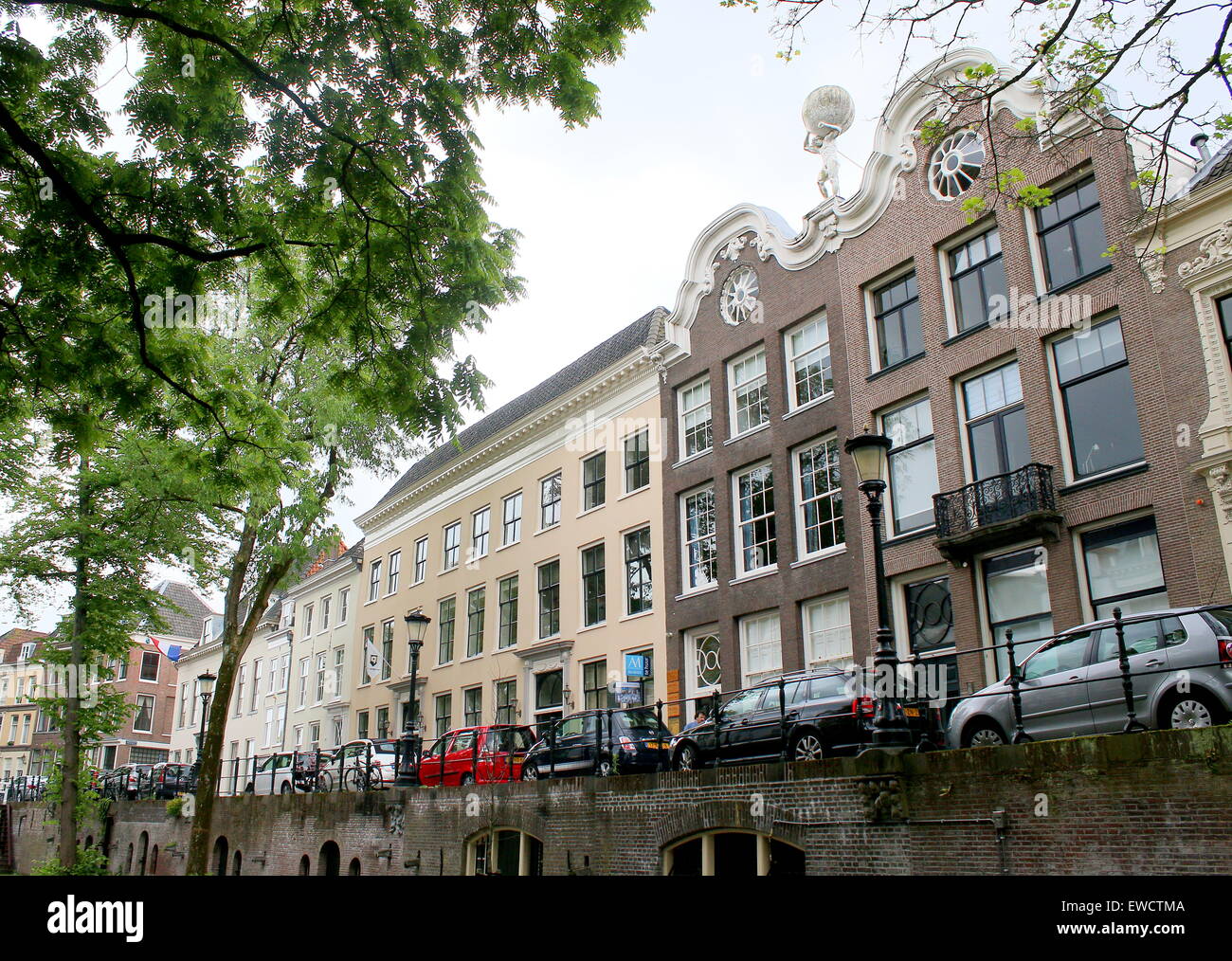 Stately homes and old gables at Nieuwegracht canal in the  medieval inner city of  Utrecht, The Netherlands Stock Photo