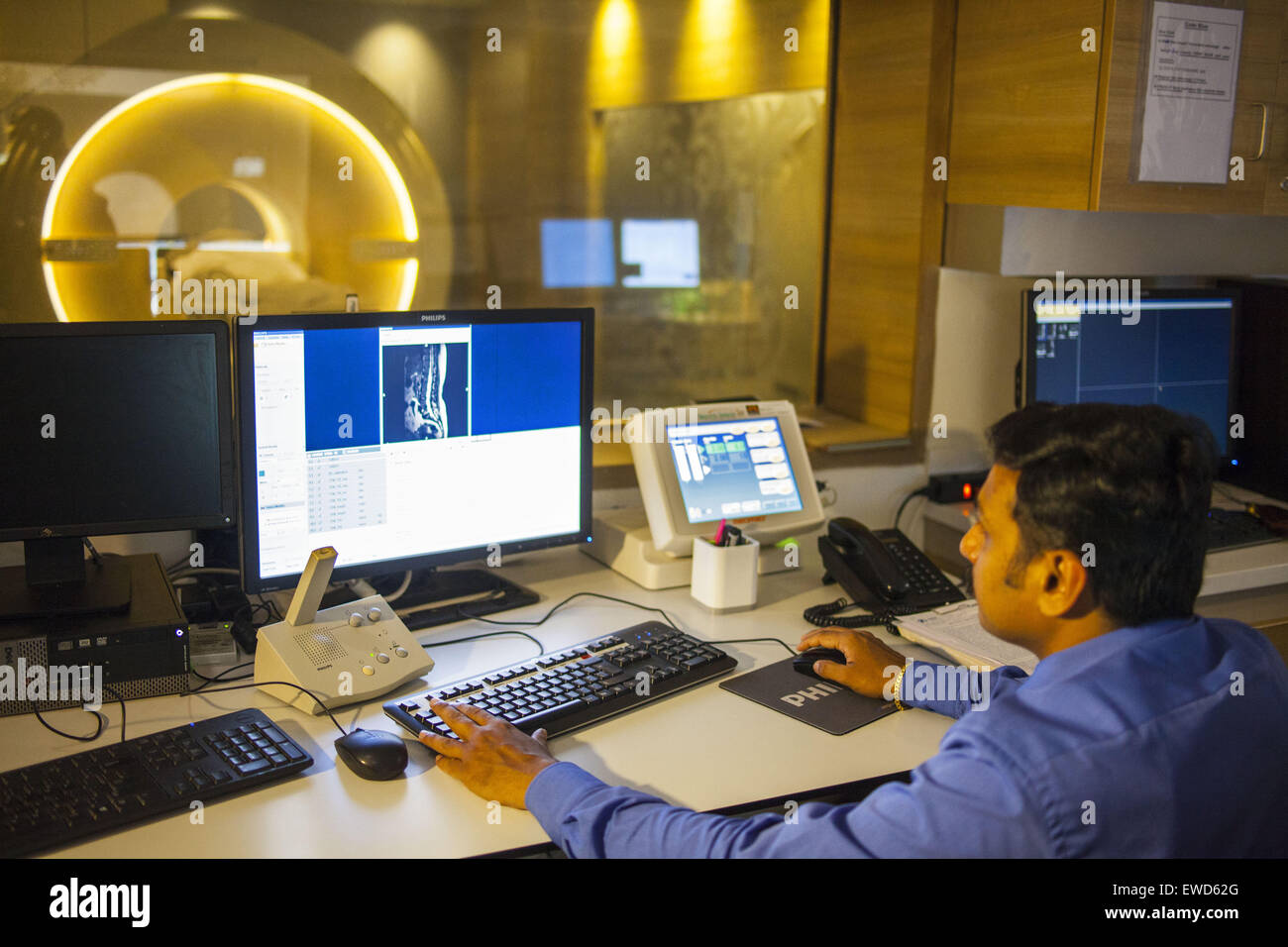 Radiology india hi-res stock photography and images - Alamy