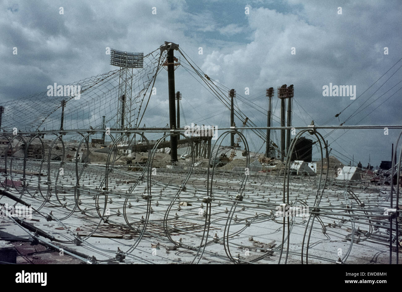 The Munich Olympic Park, site of the Olympic Games 1972, under construction. Partial raised roof structure Teilweise hochgezogenes Dach. Stock Photo