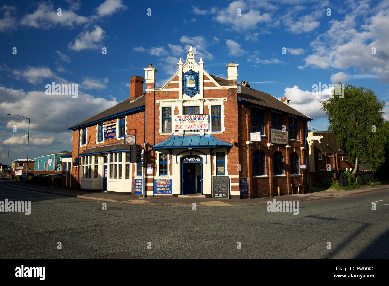 Mad o'rourkes pie factory hires stock photography and images Alamy