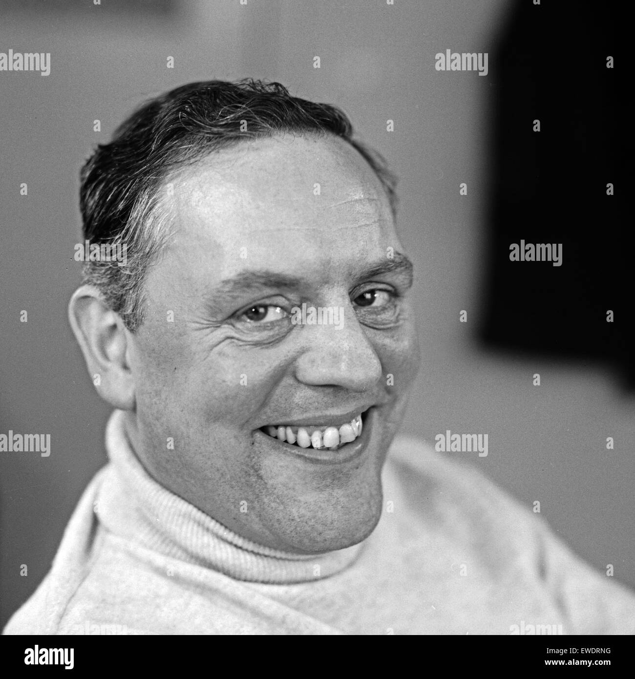 Deutscher Schauspieler und Synchronsprecher Klaus Höhne, Deutschland 1960er Jahre. German actor and dubbing actor Klaus Hoehne, Germany 1960s. Stock Photo