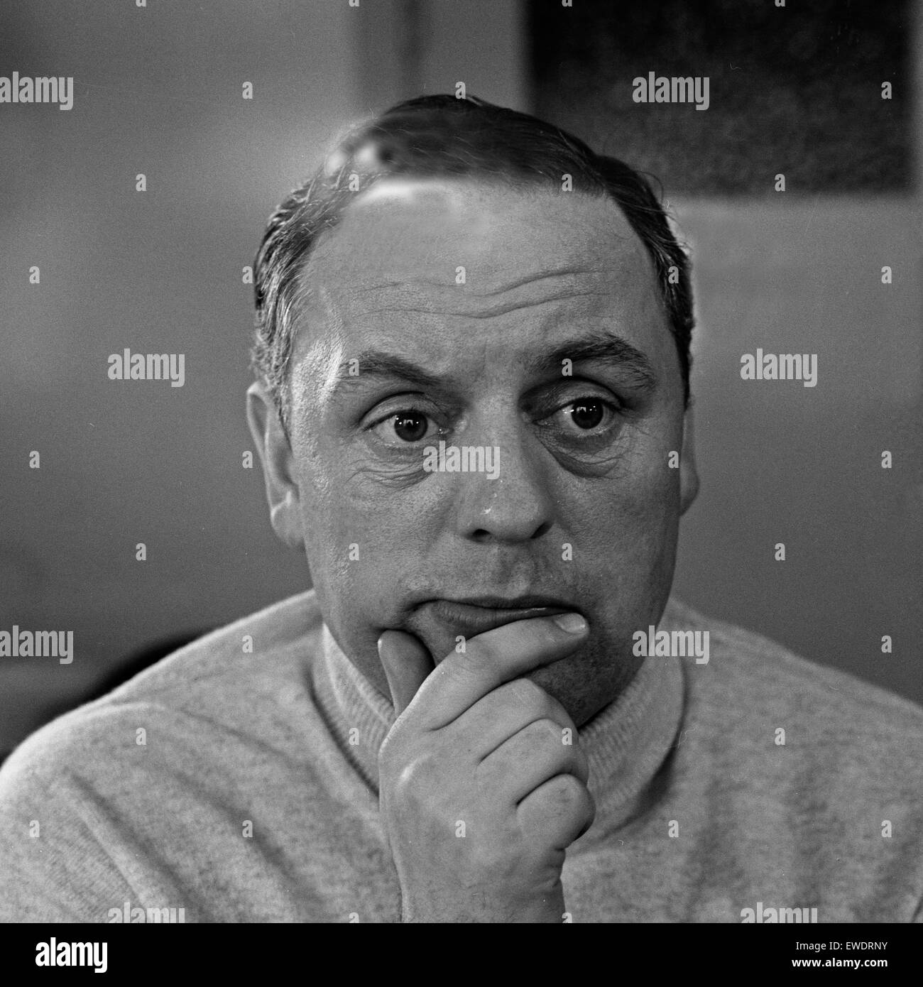Deutscher Schauspieler und Synchronsprecher Klaus Höhne, Deutschland 1960er Jahre. German actor and dubbing actor Klaus Hoehne, Germany 1960s. Stock Photo