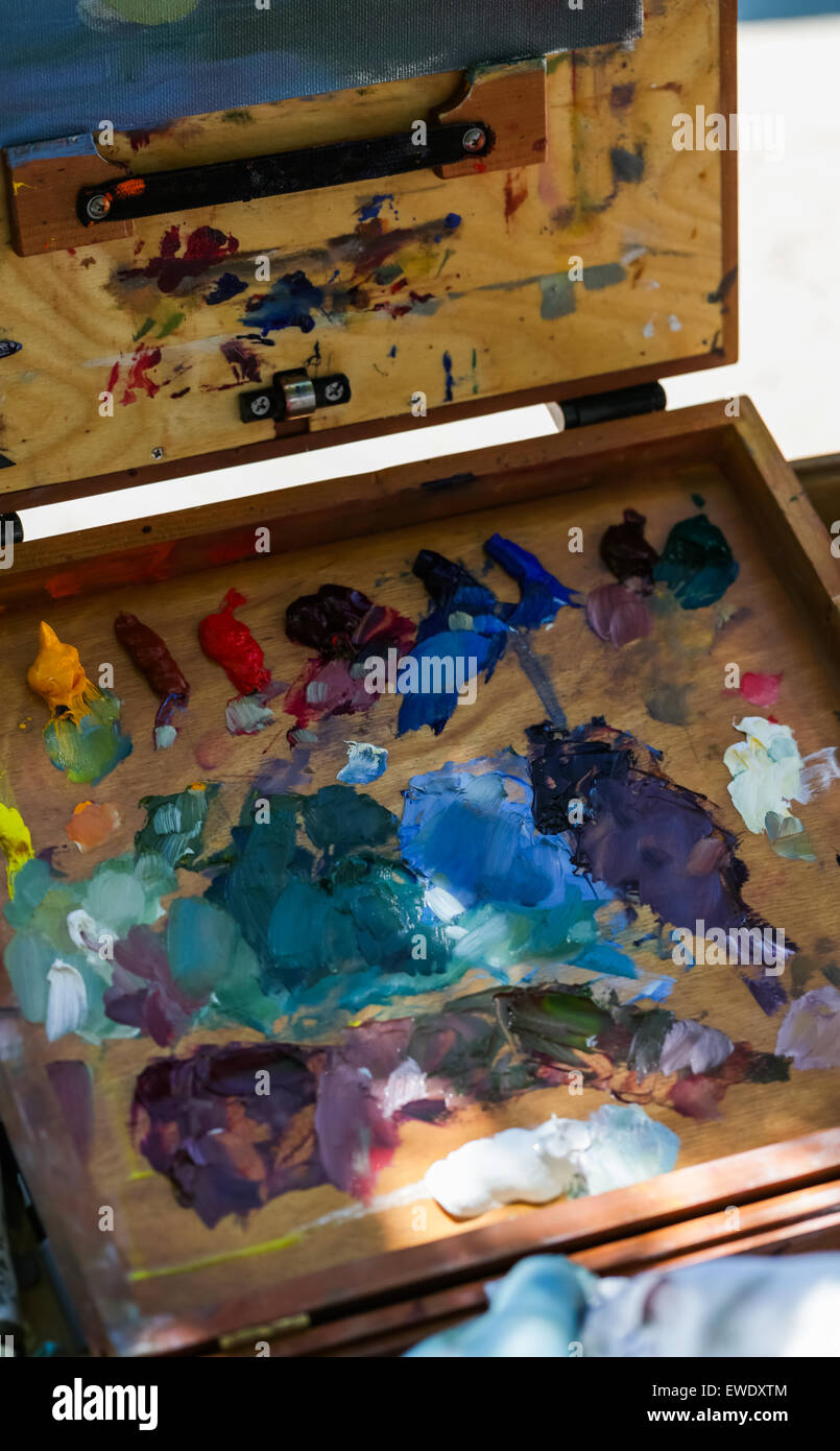 Wood paint mixing board with oil paint Stock Photo Alamy