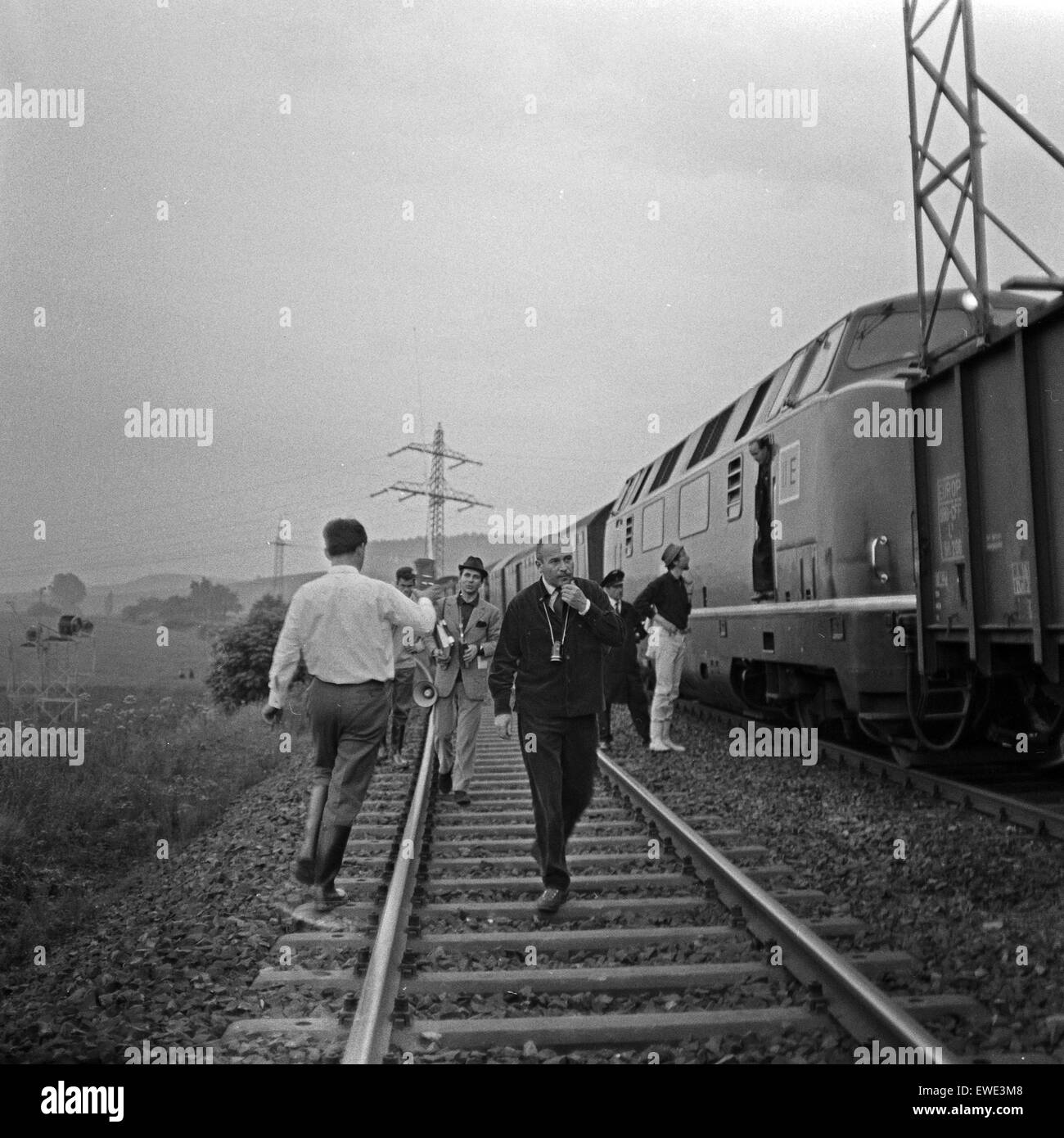 Die Gentlemen bitten zur Kasse, Fernsehminiserie, Deutschland 1966, Regie John Olden, Claus Die Gentlemen bitten zur Kasse, Fernsehminiserie, Deutschland 1966, Regie John Olden, Claus