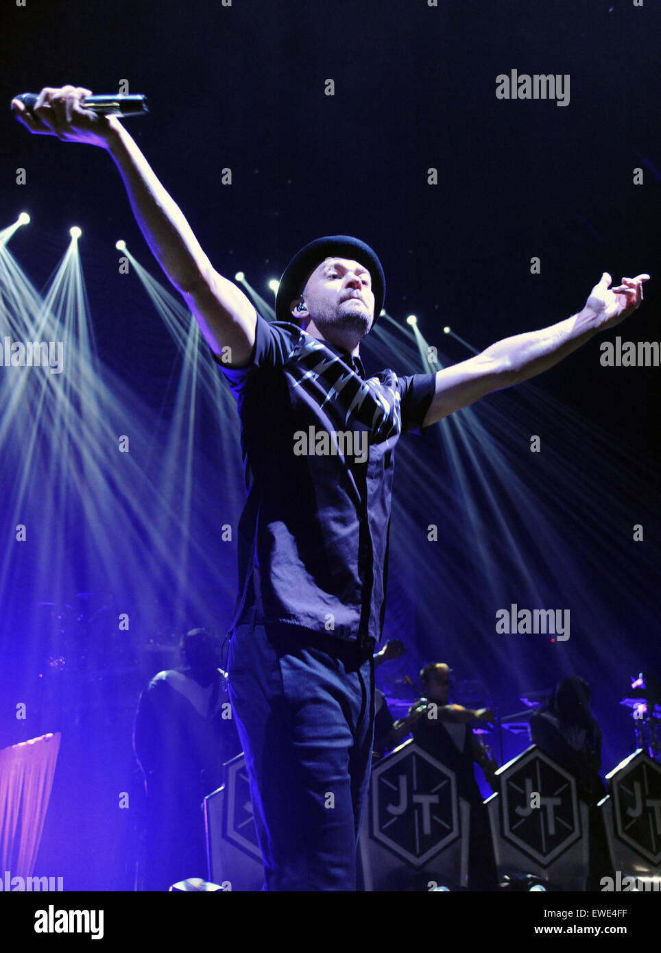 New York City, NY. USA. Justin Timberlake performs during an exclusive