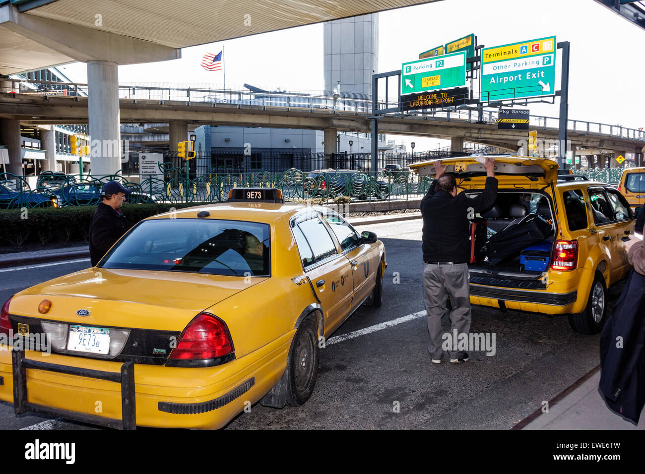 New York City,NY NYC,Northeast,Queens,LaGuardia Airport,LGA,outside