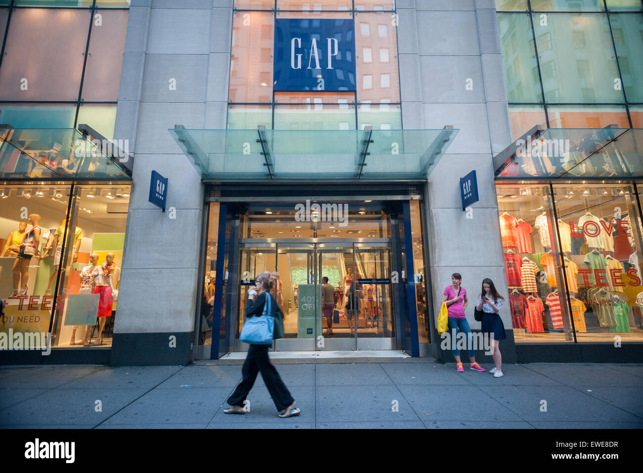 gap stores in manhattan