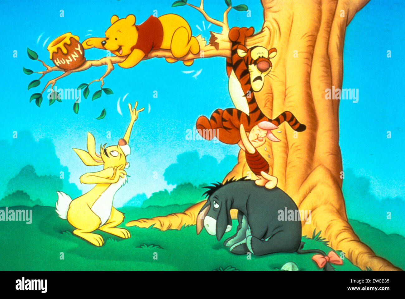 Winnie pooh cartoon hi-res stock photography and images - Alamy