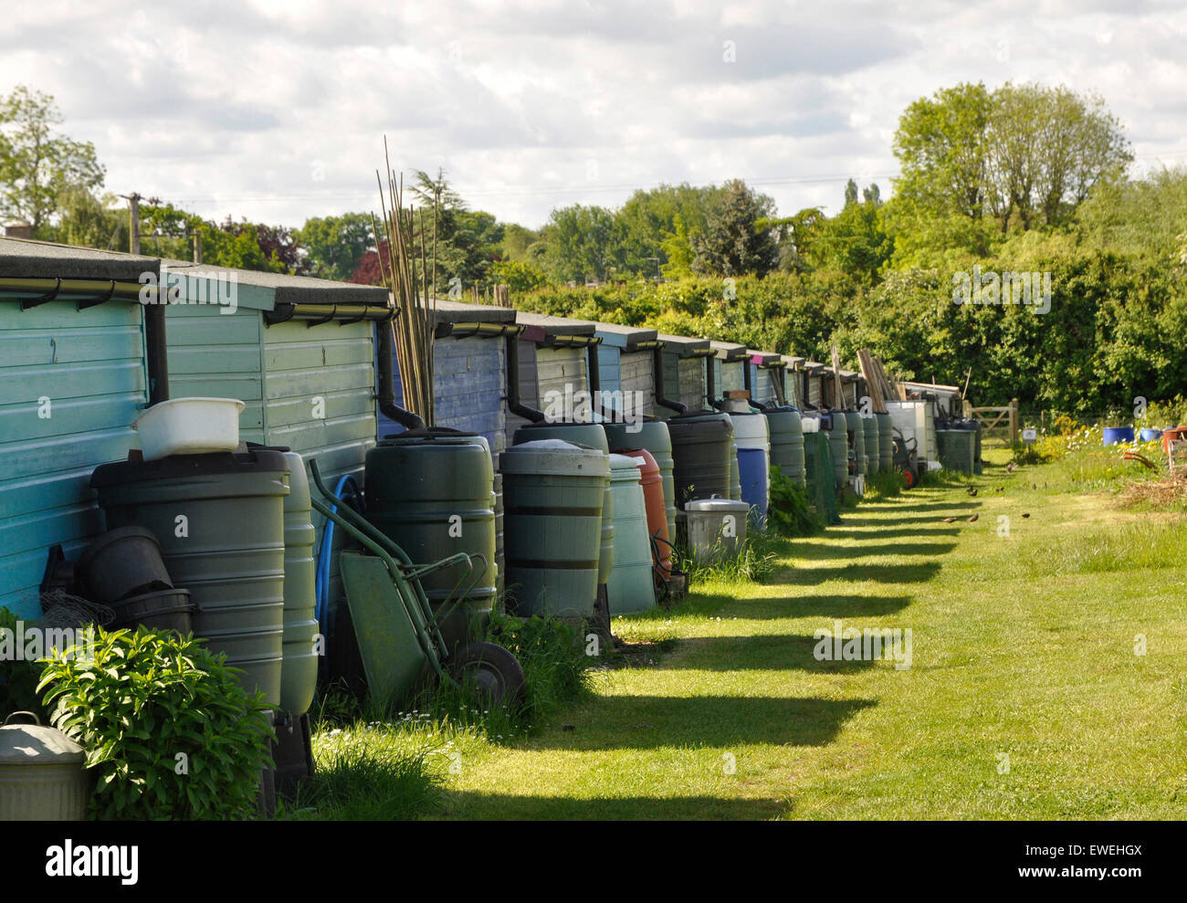 Sheds bright colour hi-res stock photography and images - Alamy