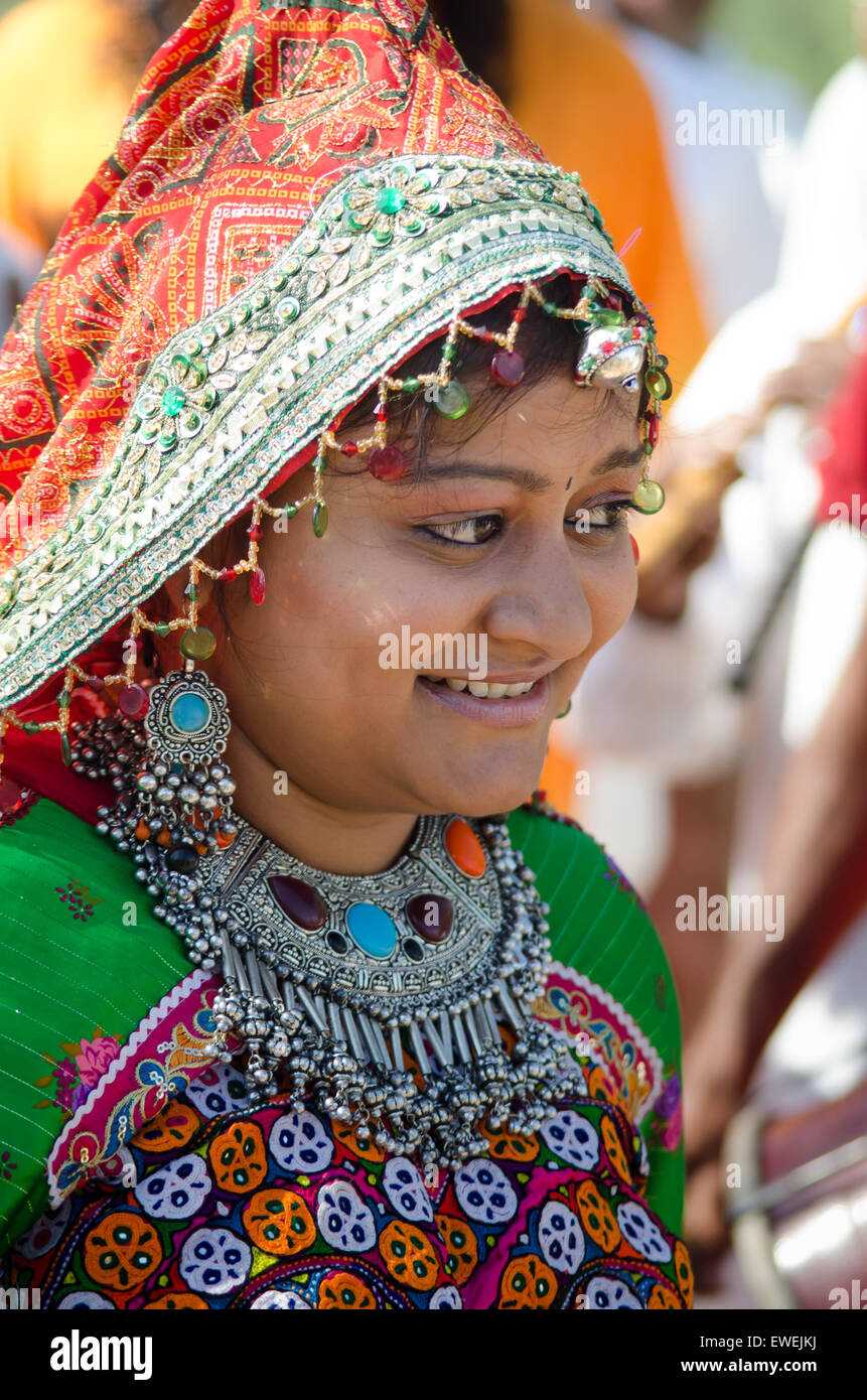 Gujarati kutchi young village girl Stock Photo Alamy