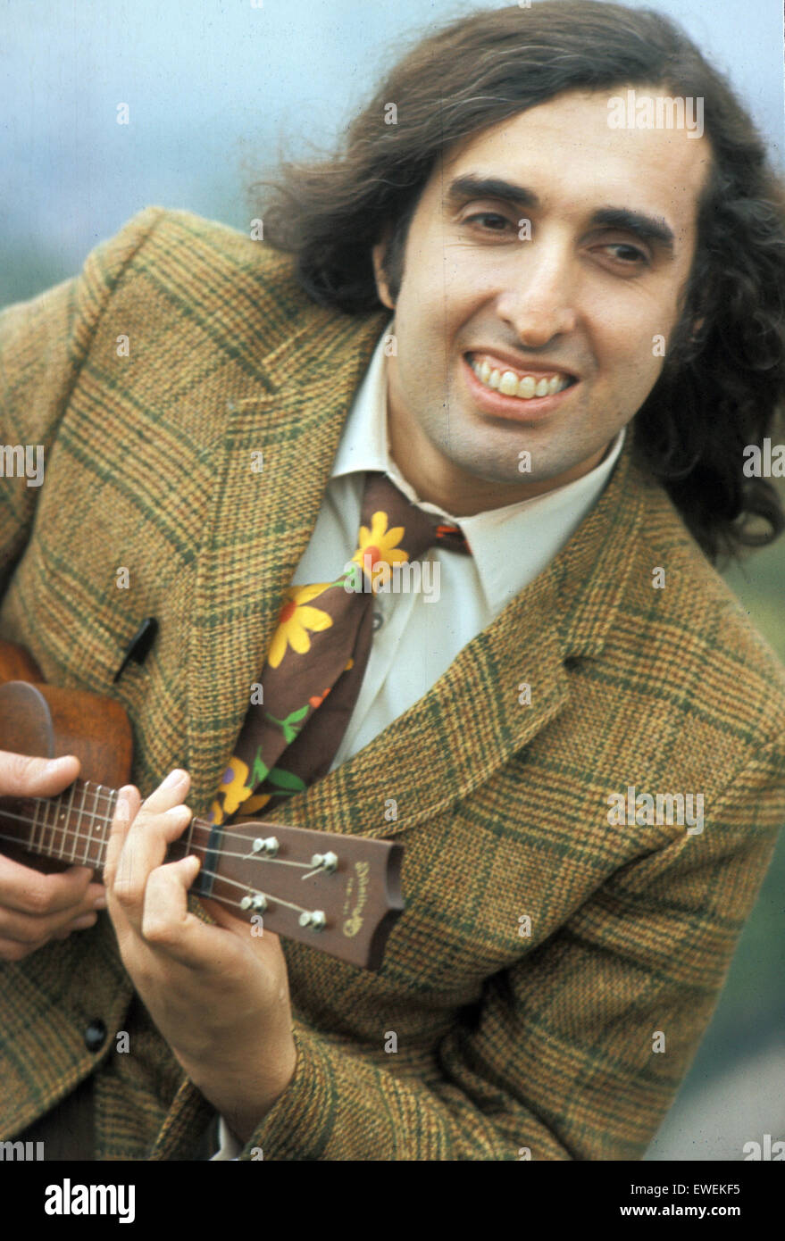 Tiny tim hi-res stock photography and images -