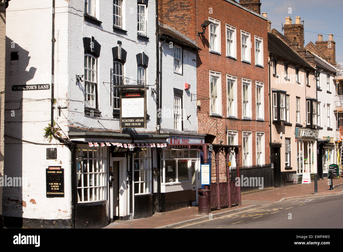Uk England Shropshire Bridgnorth Low Town Mill Street Old Cast Iron Bus Shelter Outside Fosters Arms Stock Photo Alamy