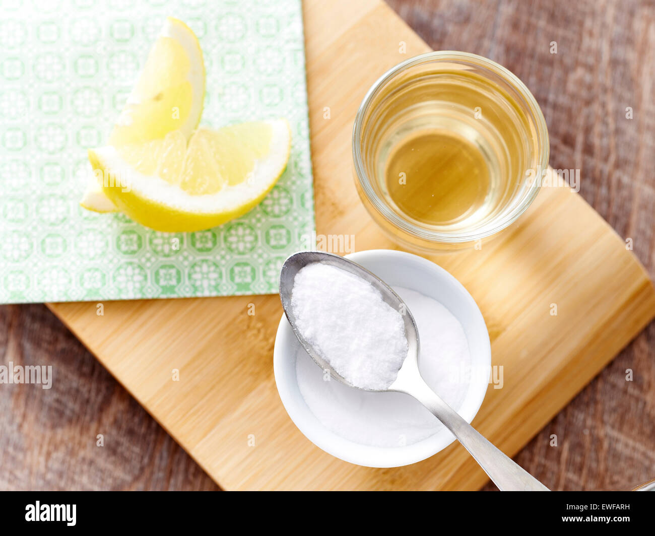 Baking soda hires stock photography and images Alamy